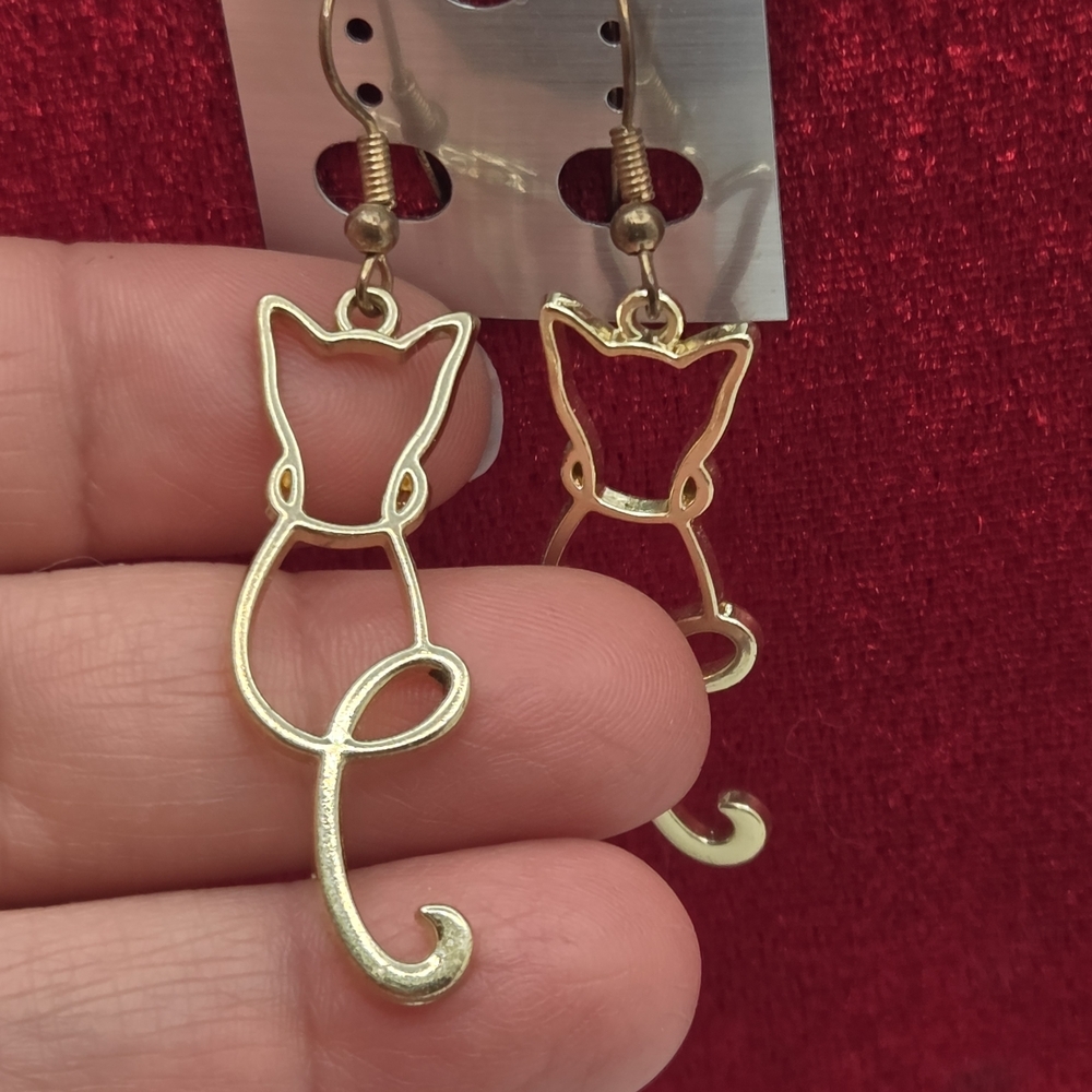 Elegant Gold Cat Silhouette Earrings Cat Lovers Gift For Her